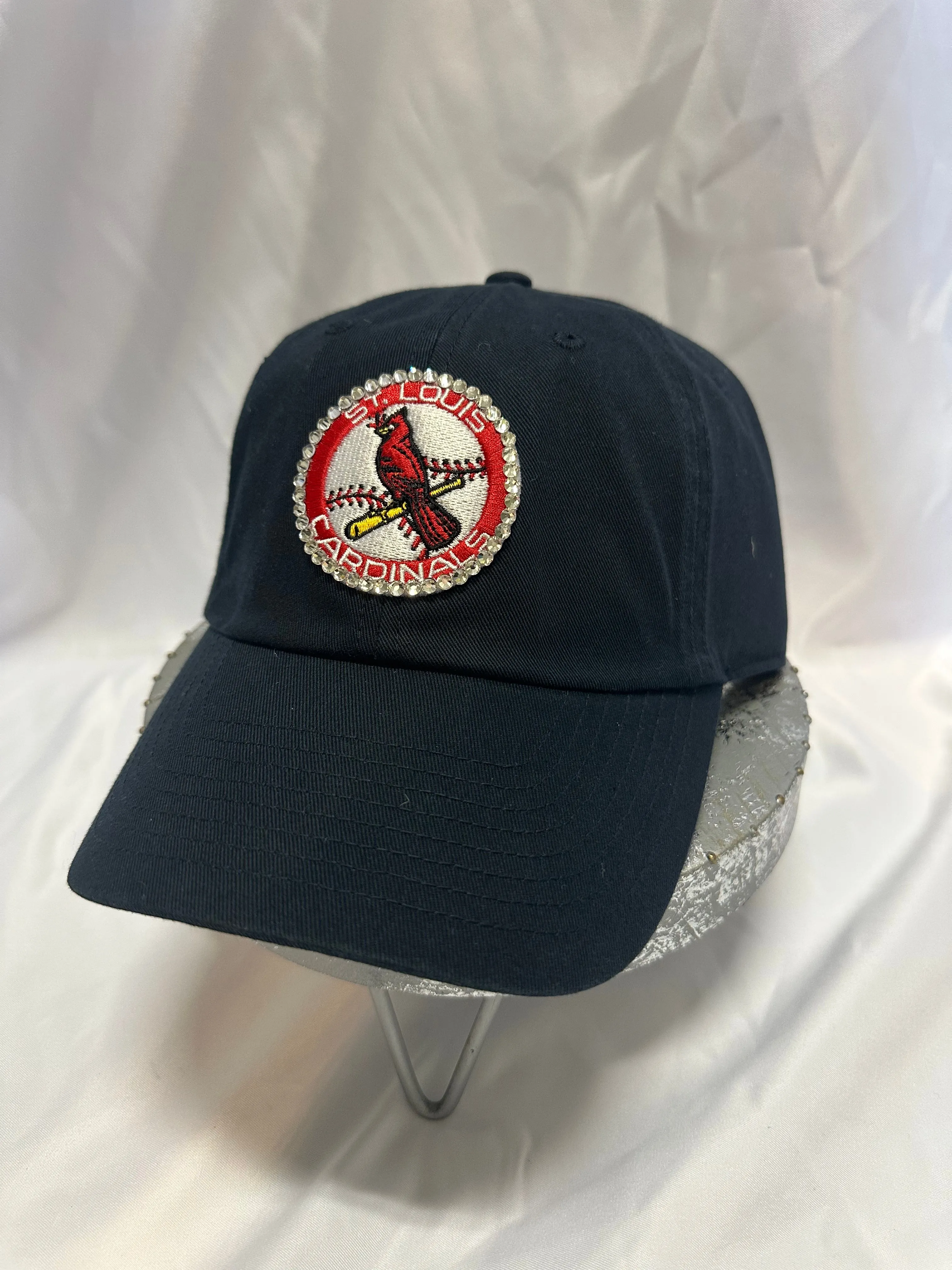 2LU ‘Fred Bird Logo Cards Hat’