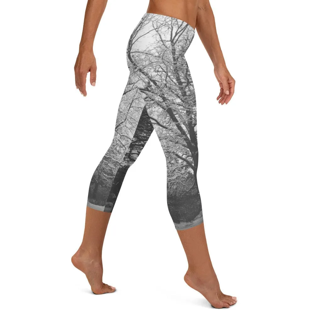Shadow Shock ~ Capri Leggings *